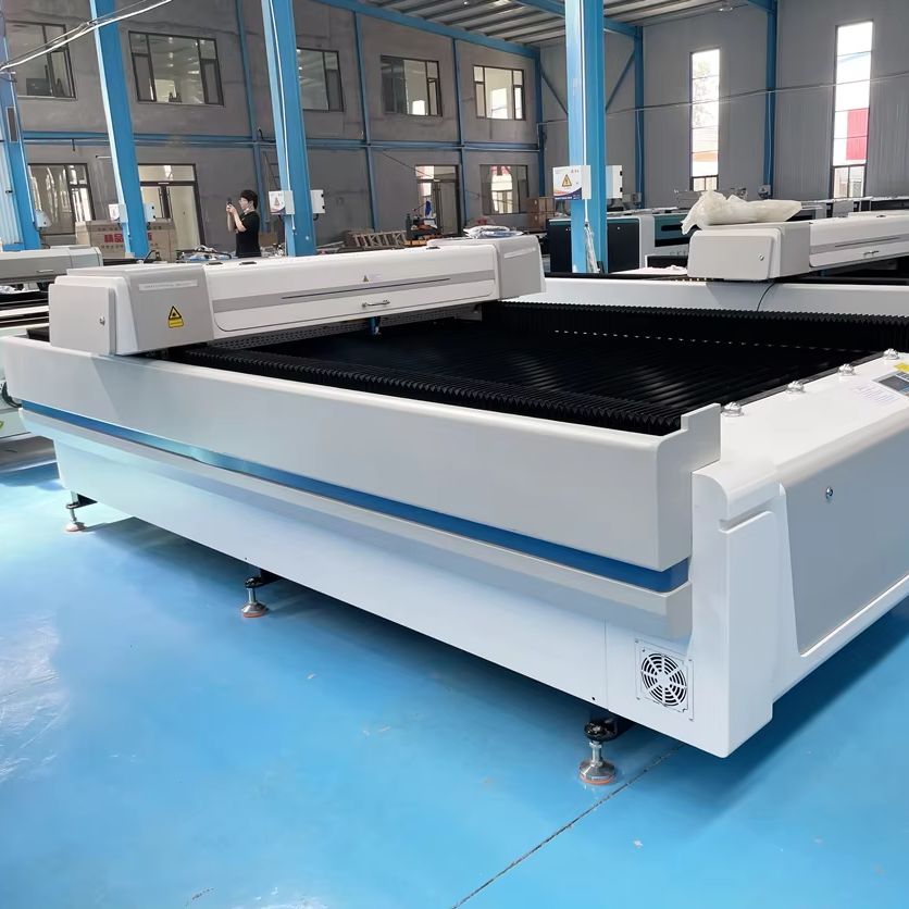 Woodworking Machinery For Sale - Pasokan Pabrik Diskon Besar 1300*2500Mm CNC